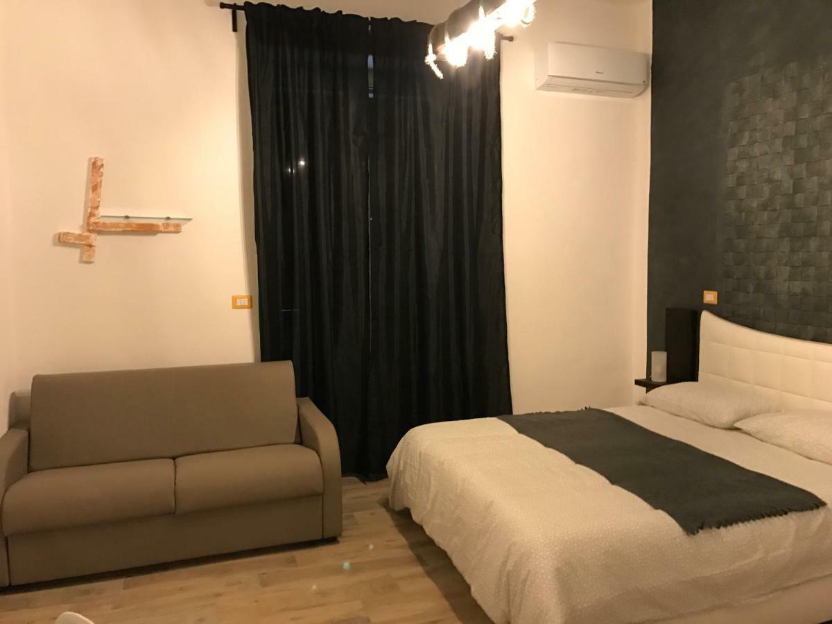 Bhome Fashion Suite Napoli Ngoại thất bức ảnh